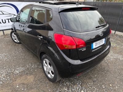 Miniature-image-Kia Venga 1.6 CRDI 115 CH URBAN CHIC