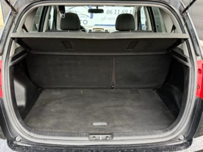 Miniature-image-Kia Venga 1.6 CRDI 115 CH URBAN CHIC