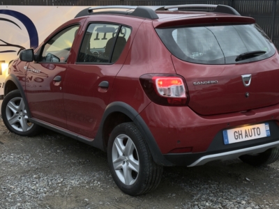 Miniature-image-Dacia Sandero 1.5 dCi 90 ch Stepway