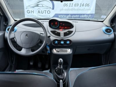 Miniature-image-Renault Twingo Phase 2 1.2 LEV 75 ch