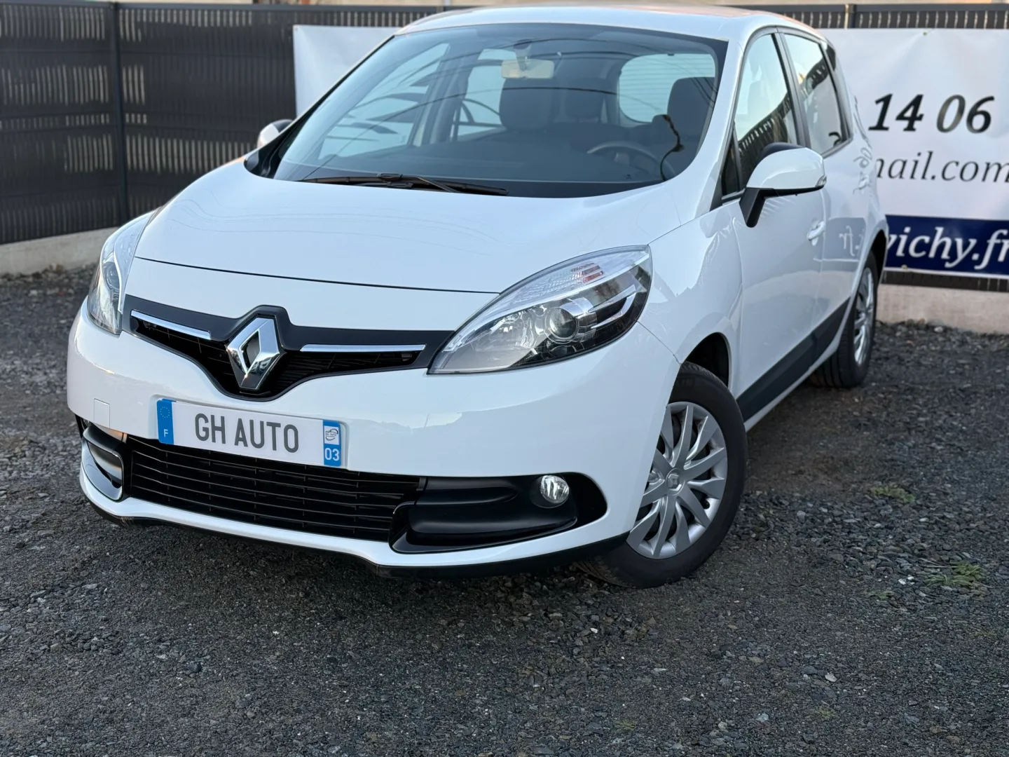 Renault Scenic III 1.2 TCE 115ch authentique