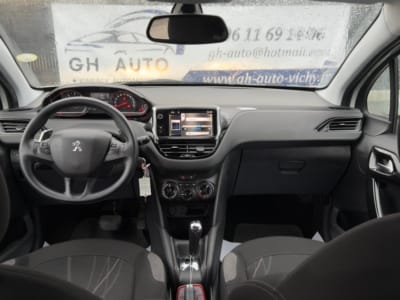 Miniature-image-Peugeot 208 Active 1.4 HDI 68 ch Boite Automatique
