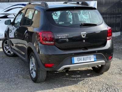 Miniature-image-Dacia Sandero Stepway TCE 90 ch finition Easy-R