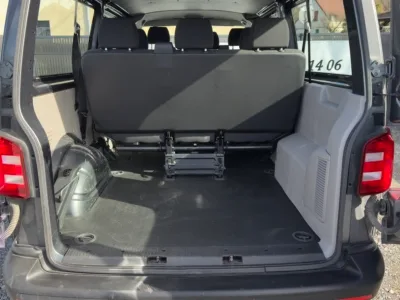Miniature-image-Volkswagen Multivan 2.0 TDI 150 ch Motion monospace