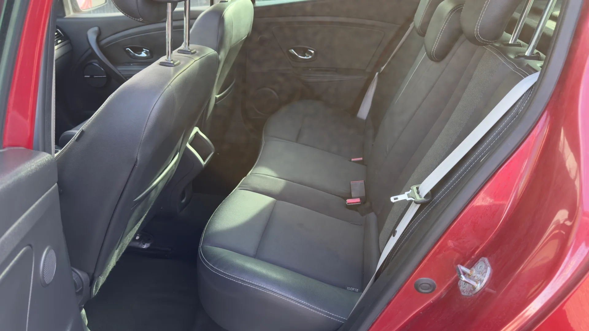 Galerie-image-Renault Megane III Berline dCi 130 FAP Energy eco Bose