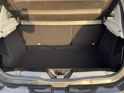 Miniature-image-Dacia Sandero 1.5 dCi 90 ch FAP Lauréate Black Touch