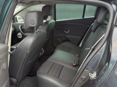 Miniature-image-Renault MEGANE III 1.5 DCI 110CH ENERGY BOSE ECO