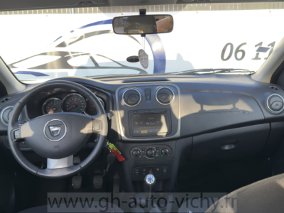 Miniature-image-Dacia Sandero 1.5 dCi 90ch FAP Stepway PRESTIGE Berline