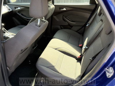 Miniature-image-Ford Focus II 1.5 TDCi 120ch Titanium Berline Stop&Start