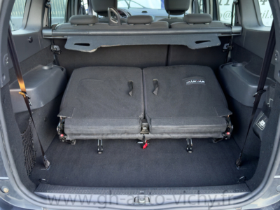 Miniature-image-Dacia Lodgy TCe 115 Stepway Monospace 7 places